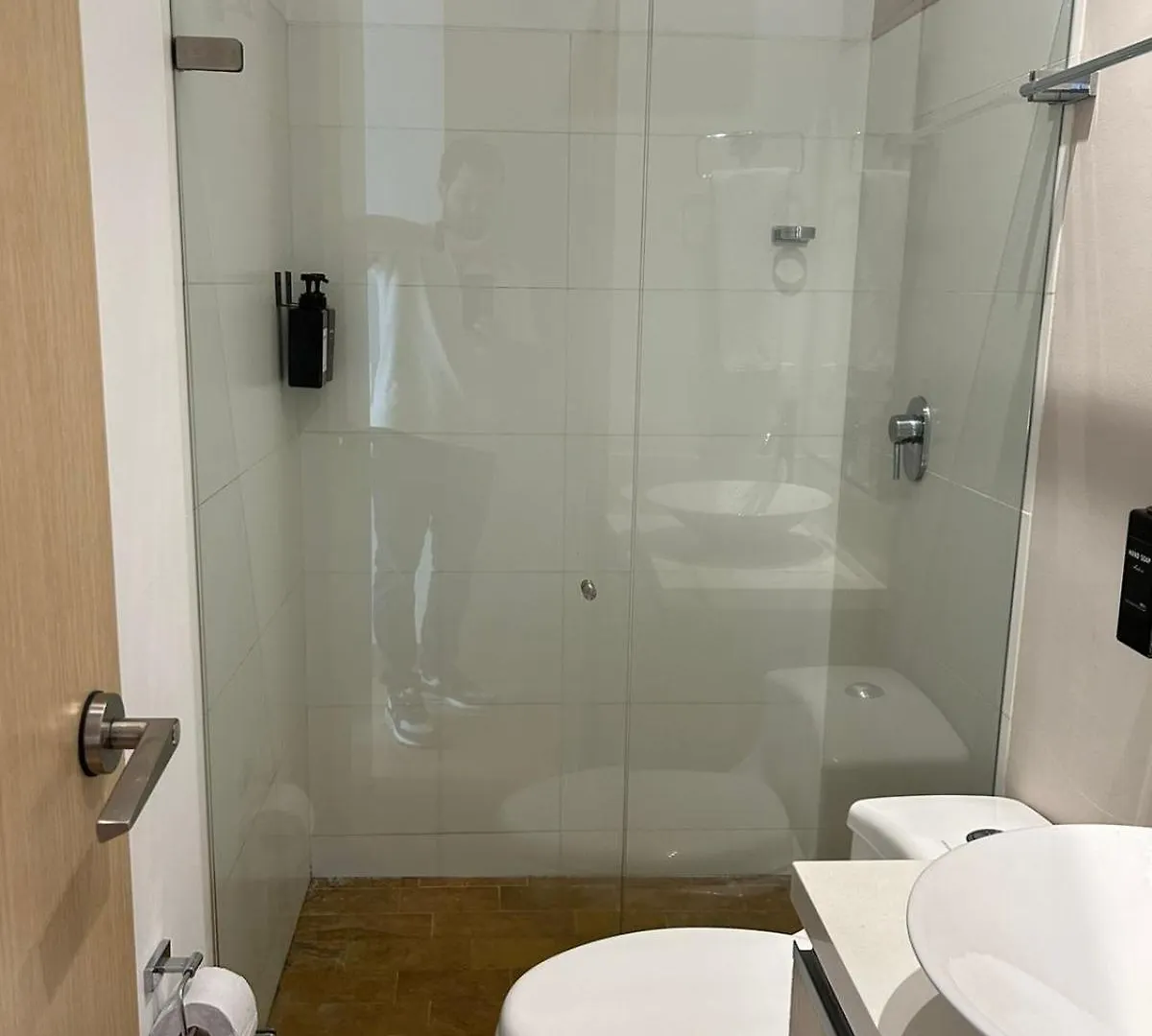 아파트 Amazing 3 Bedroom Near Provenza- El Poblado 701 메딜린 콜롬비아