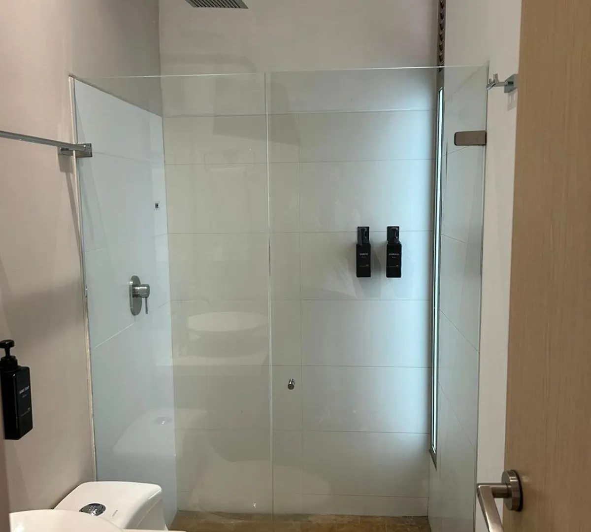Amazing 3 Bedroom Near Provenza- El Poblado 701 메딜린 아파트